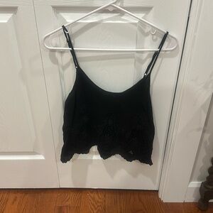 Black cropped tank top